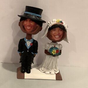 Melannco Resin Bobble Heads Bride And Groom African American Couple Photo Frame